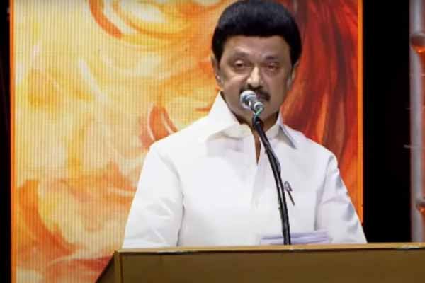 It was the artist who gave Vairamuthu the title of Poet Emperor CM MK Stalin