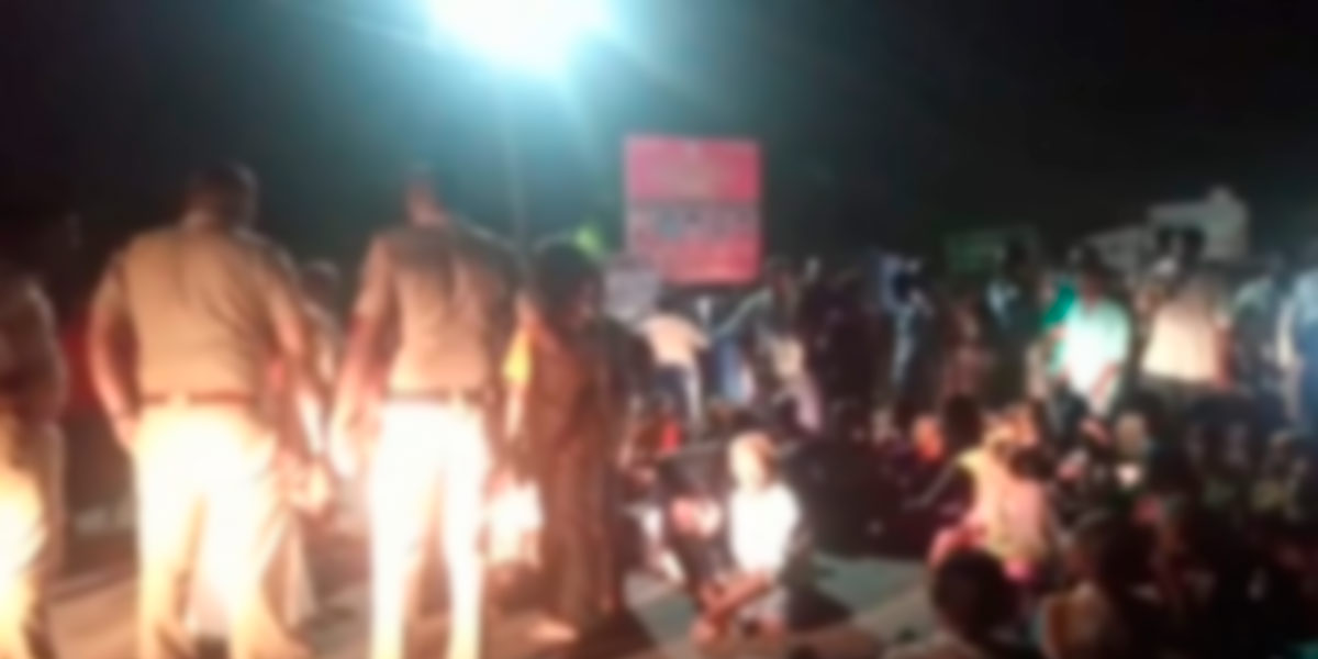 Road accident in Viralimalai; People are struggle because the ambulance is not comingnn