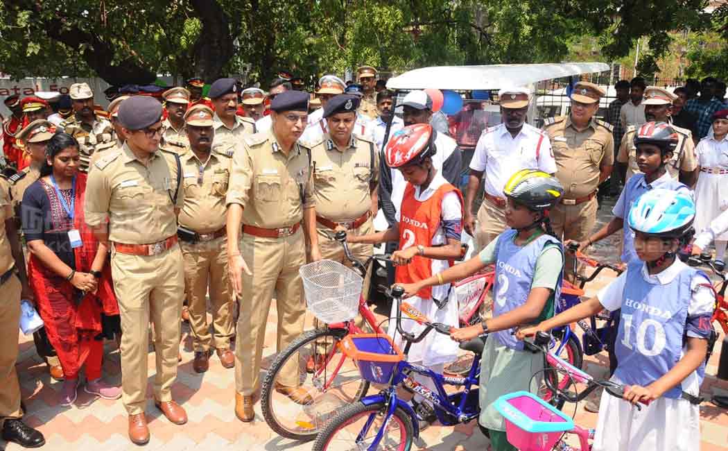 chennai traffic park police function chennai city commissioner shankar jiwal participated