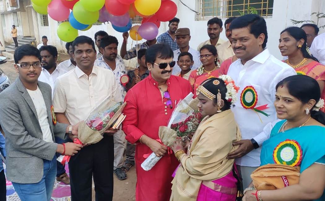 Actor Vivek Advice