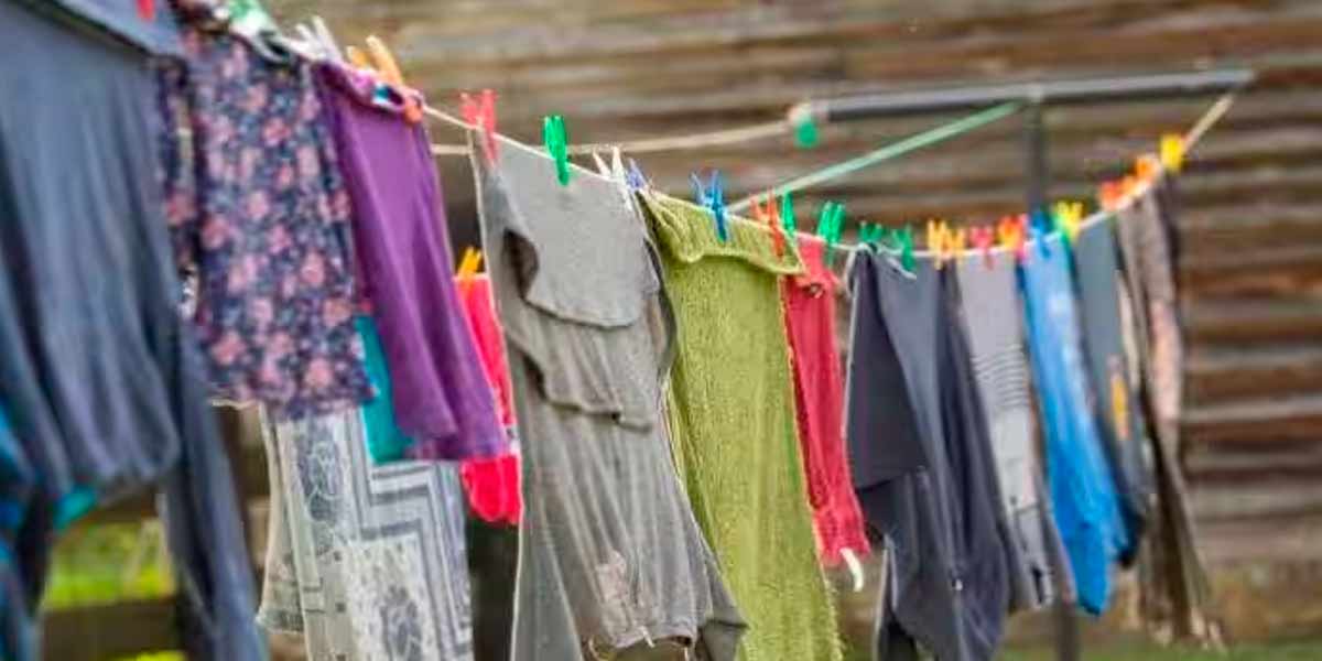 Woman drying clothes lost their live due to electric shock