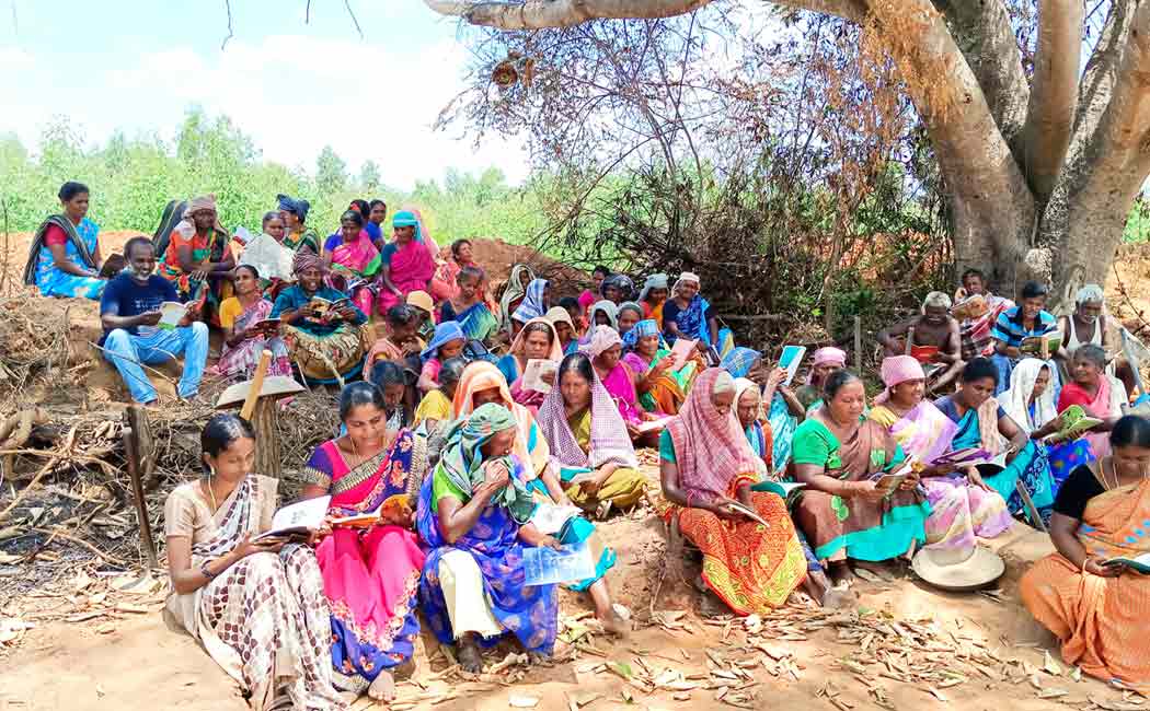 Lakhs of people read book in Pudukottai from students to 100 day workers