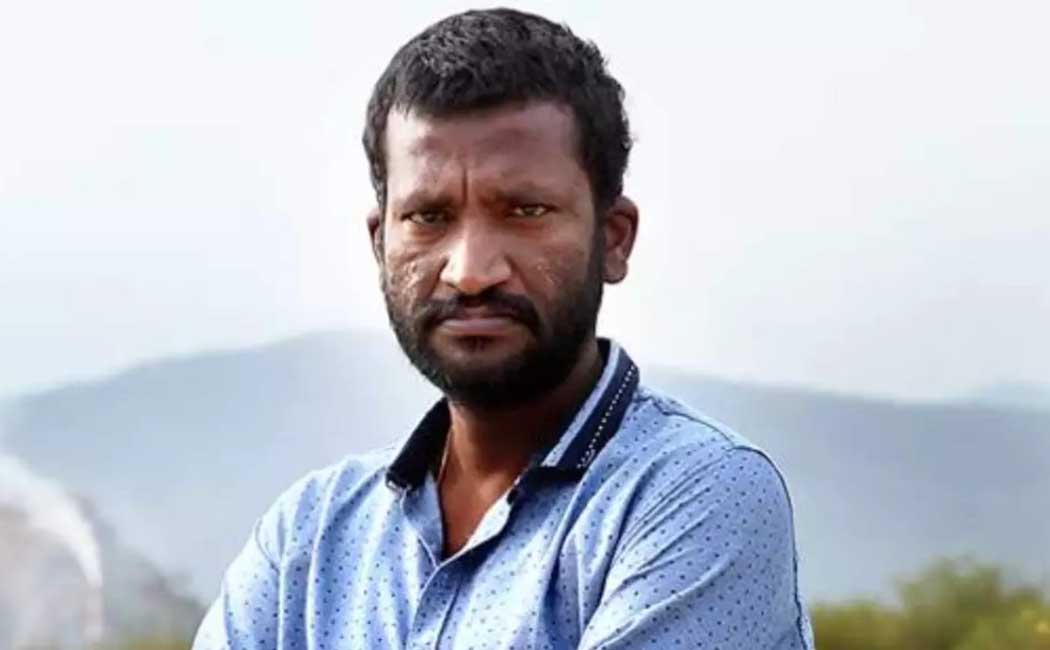 Director suseenthiran plays the villain in Bharathiraja movie