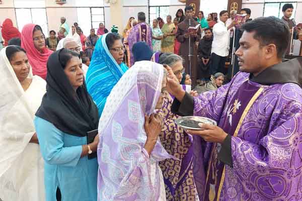 ash wednesday special services in churches