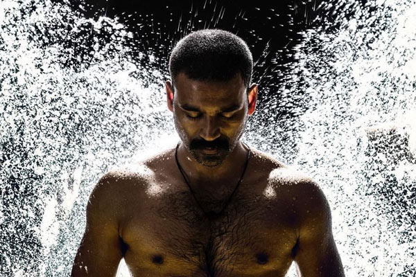 lawrence praises dhanush raayan