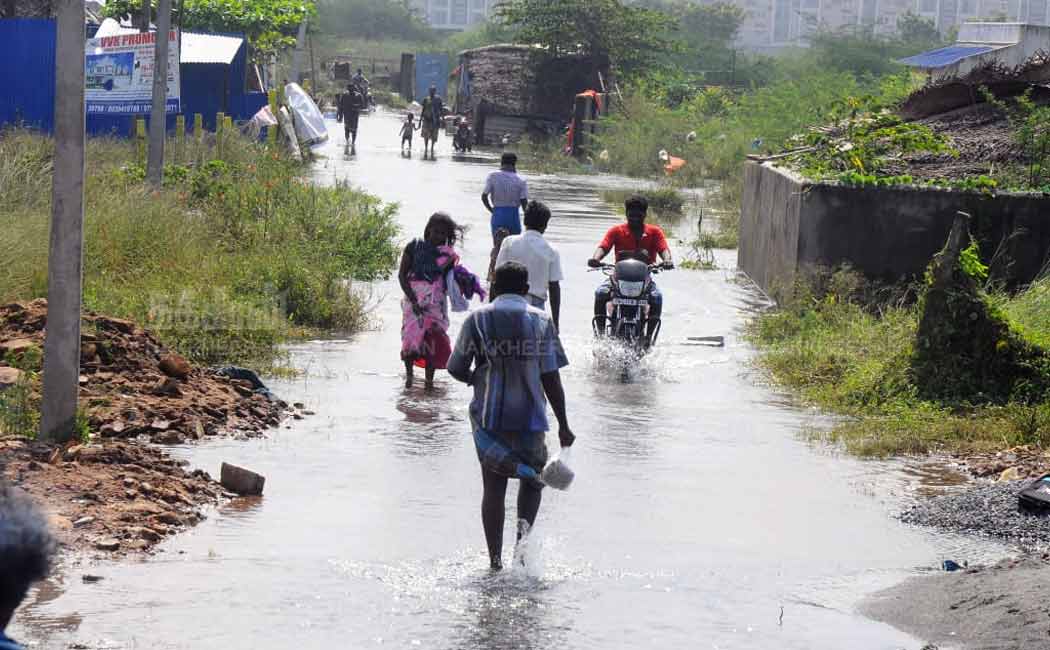 flood in street