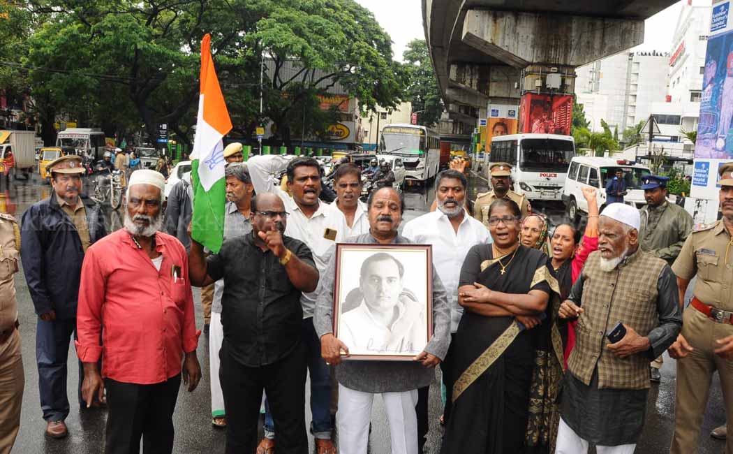 Congress struggle against release 6 people including Nalini