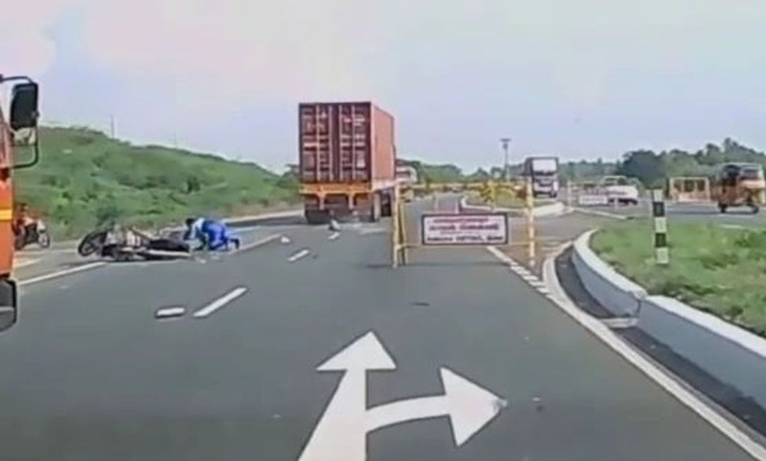 government cable TV employee was passed away in a container lorry collision