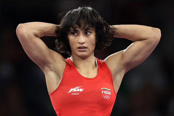 Judgment postponed in Vinesh Phogat olympic case