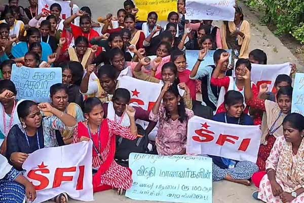 Students struggle against lack basic facilities college hostel in Chidambaram