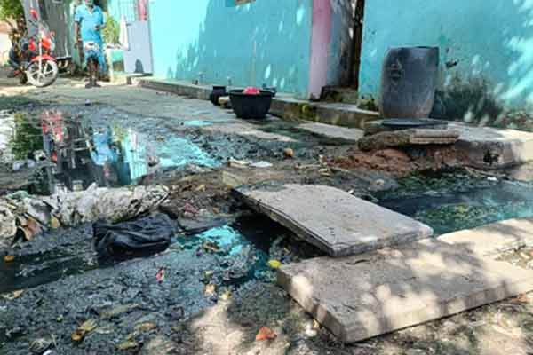 Public suffering for Stagnation of sewage in residential area