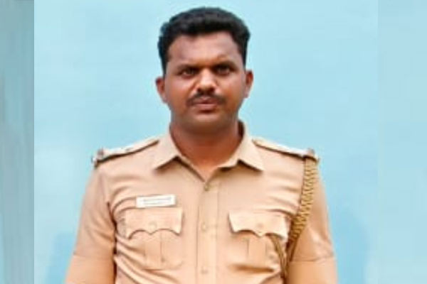 Salem police inspector and SI taking bribes by making a list
