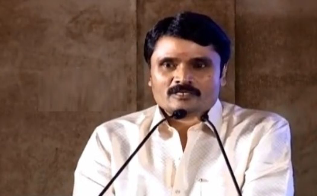 "Next to MGR, Rajini, Vijay is Siva" - Anbuchezhiyan praises!