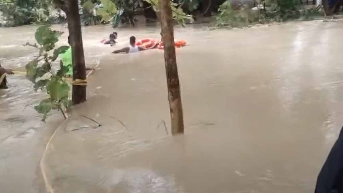 Brick Creek floods; Rescue of 6 trapped people