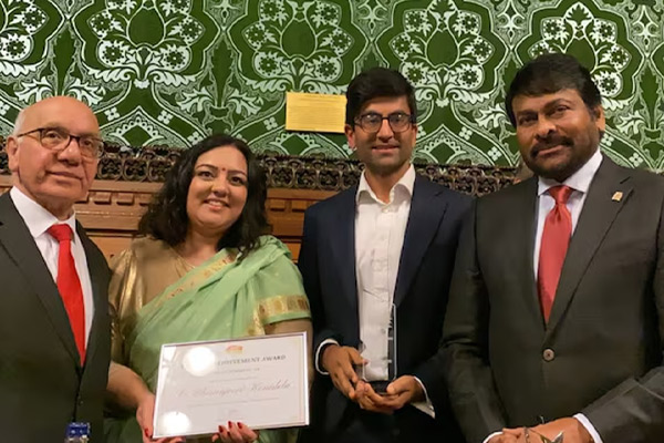 Chiranjeevi received UK's Lifetime Achievement Award