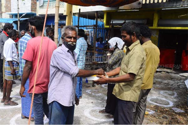Tasmac store opens in Chennai