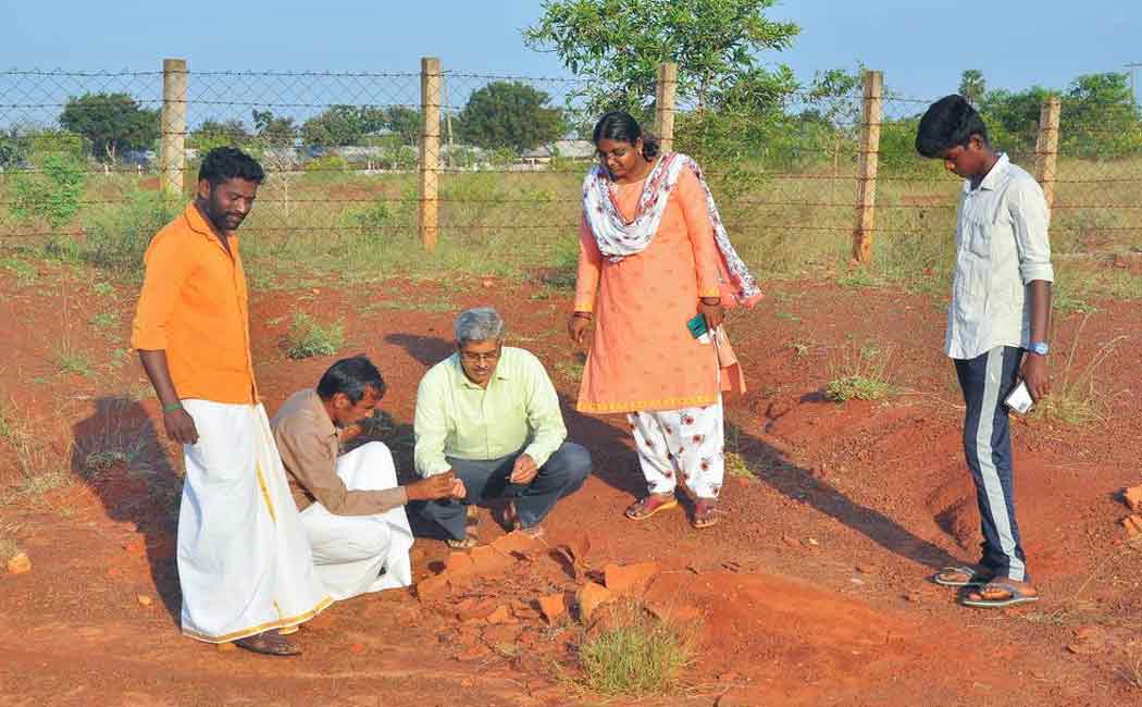 "Archaeologist is very happy to have iron remains" - Archaeologist Founder