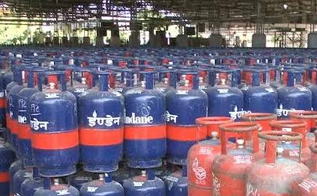 Increase in price of cylinder for commercial use