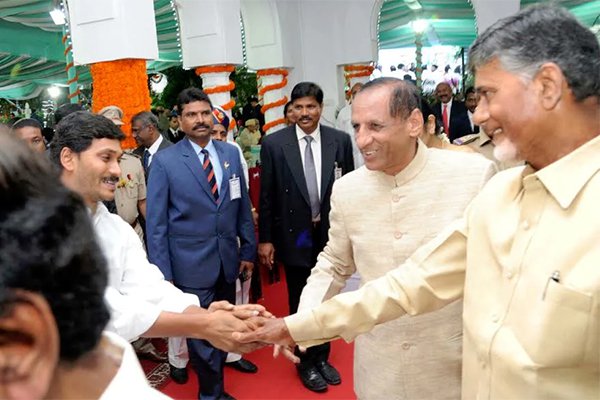 ANDHRA PRADESH FORMER CM CHANDRABABU NAIDU WARNING WITH CM JAGANMOHAN REDDY