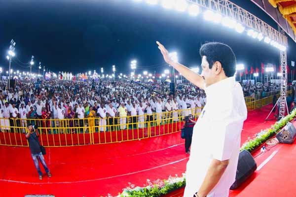 mk stalin BJP has threatened OPS and Dinakaran to contest