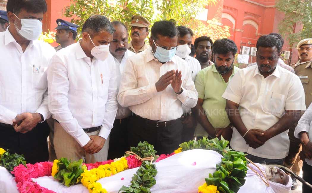 Thirumavalavan MP pays tribute to Shanthan (Pictures)