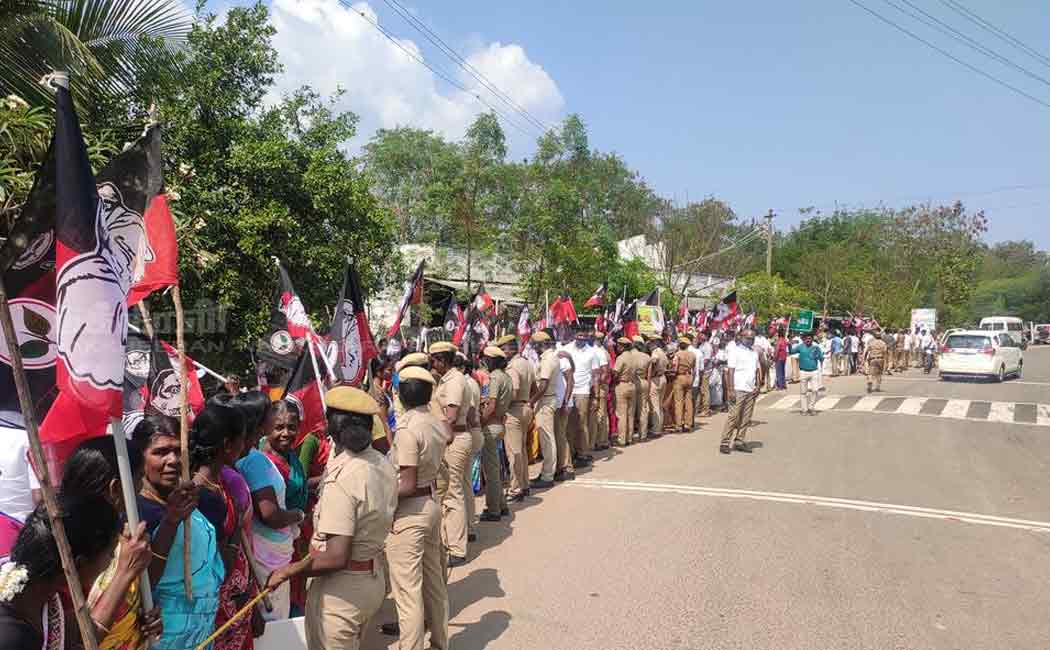 ADMK members waiting to file a petition to Edappadi to change the aalangudi constituency admk candidate