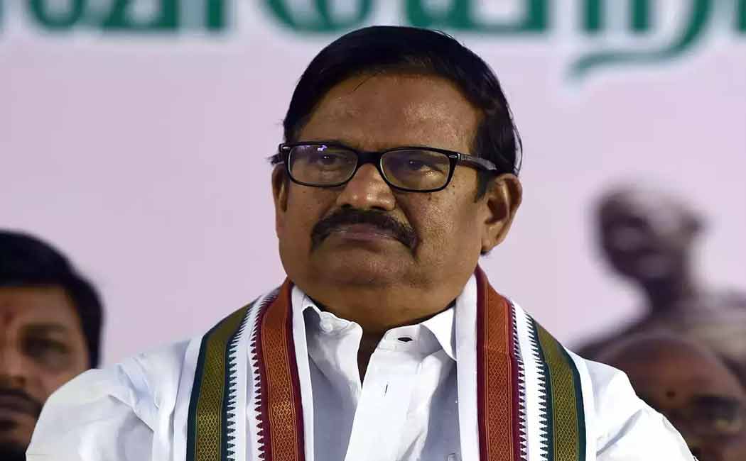 "paper tiger.. He can't even growl" - KS Azhagiri