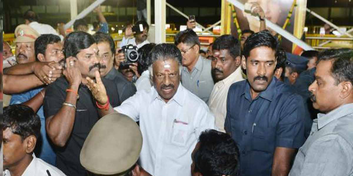 Case against OPS, Rabindranath ... Group of 5 people!