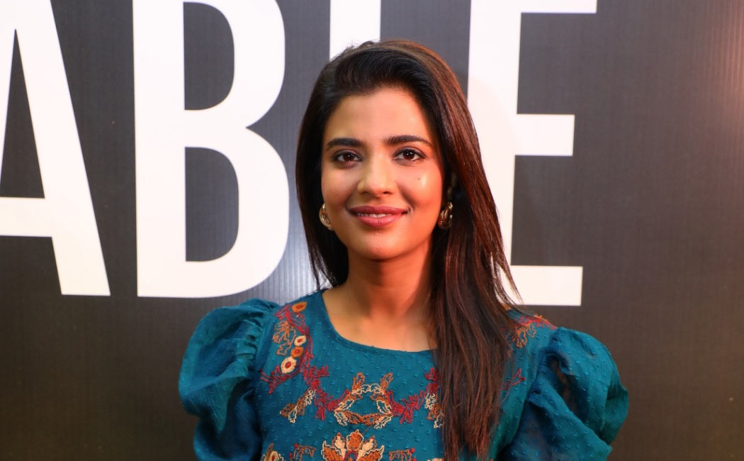 aishwarya rajesh speech at UNSTOPPABLE book release