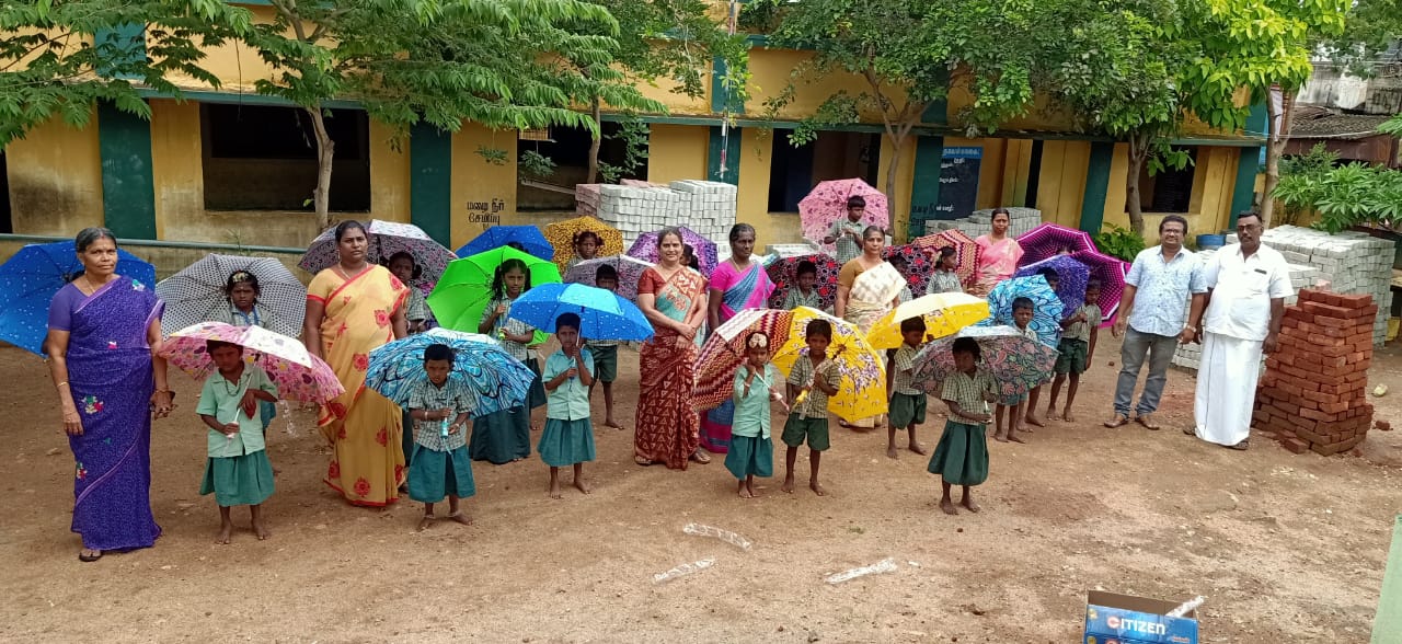 Alumni who gave umbrella to students of Government School!