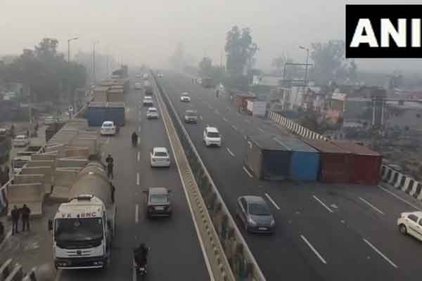 Central govt failed to negotiate with farmers Extreme security in Delhi