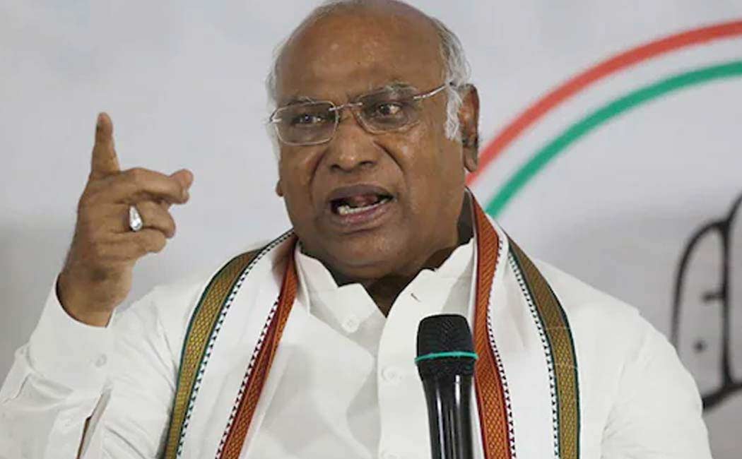 Don't use politics to Sanatana issue says Mallikarjun Kharge