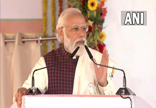 Warplanes prepare to land Prime Minister Narendra Modi lays the foundation stone for the expressway