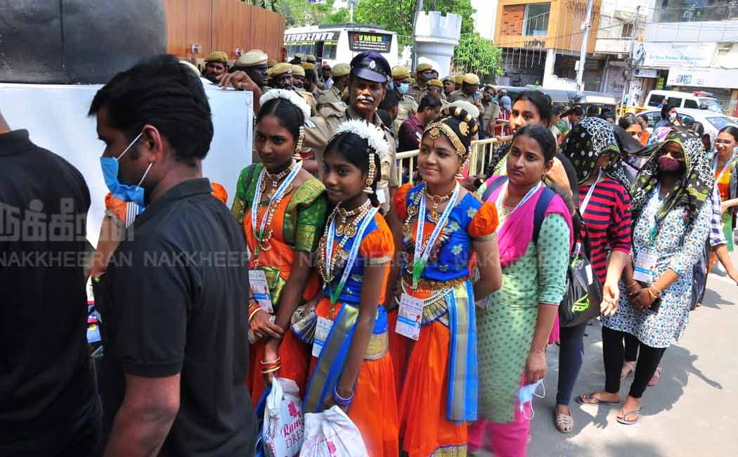 North State girls came participate opening ceremony Chess Olympiad