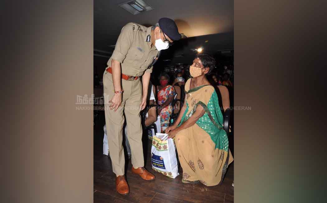 ‘Police Hands’ event held at the Commissioner's Office, Chennai