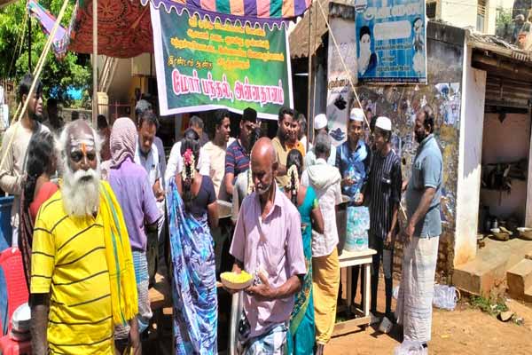 Mariamman Temple Festival; Islamic youth who gave alms