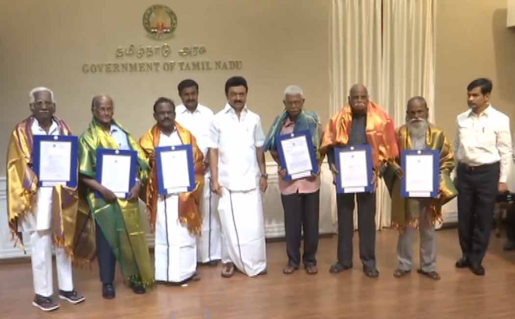 Government of Tamil Nadu provided houses for writers under the 'Dream Home' scheme