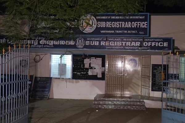 dawn raid by the anti-bribery department at the office of the registrar