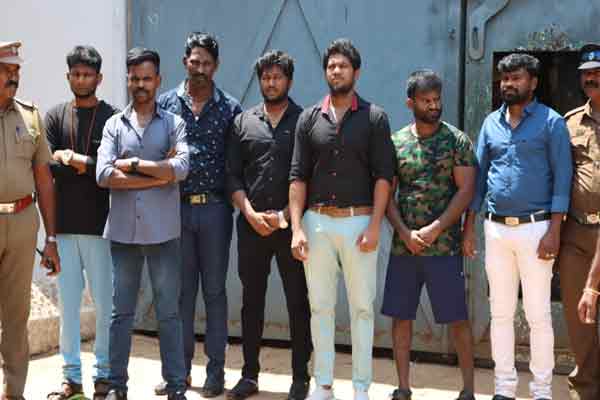 seven srilankan tamil peoples released from special camp in trichy