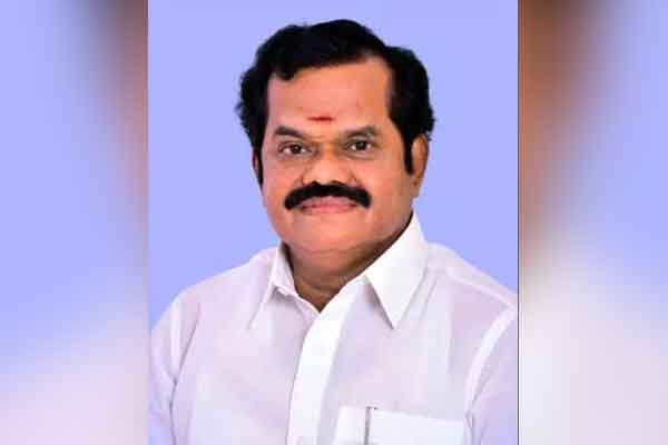 Where is the money given for the conference? ADMK former ministers clashed!