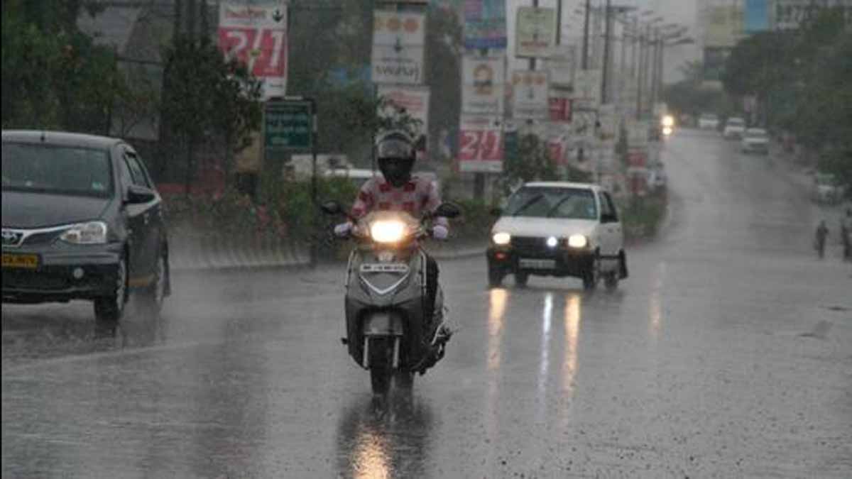 Heavy rain echoes; Notice of holiday issued