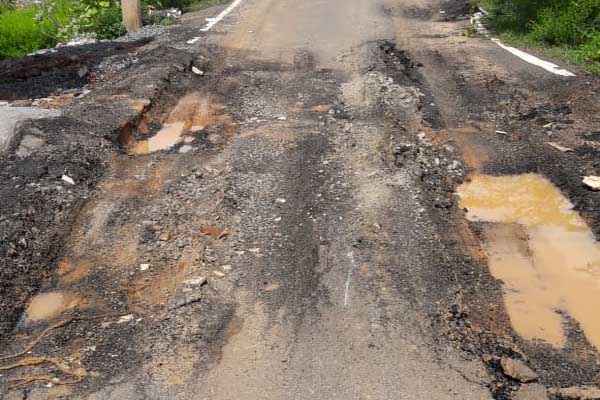 road in pathetic condition