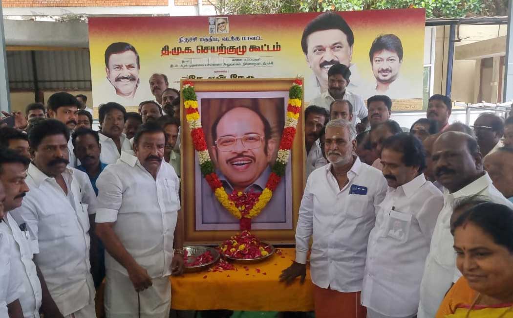 Murasoli Maran 20th Anniversary Ministers pay tribute by wearing garlands