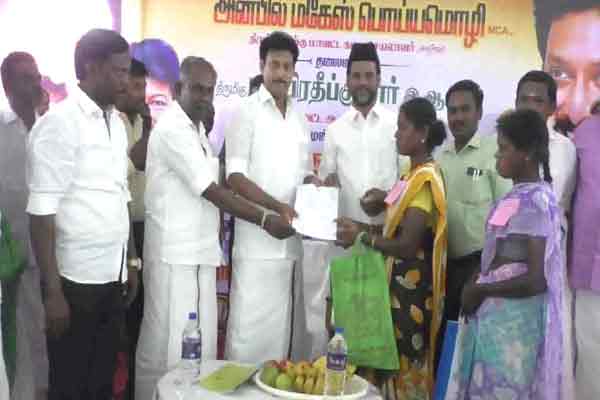minister anbil mahesh poyyamozhi issused people welfare scheme trichy