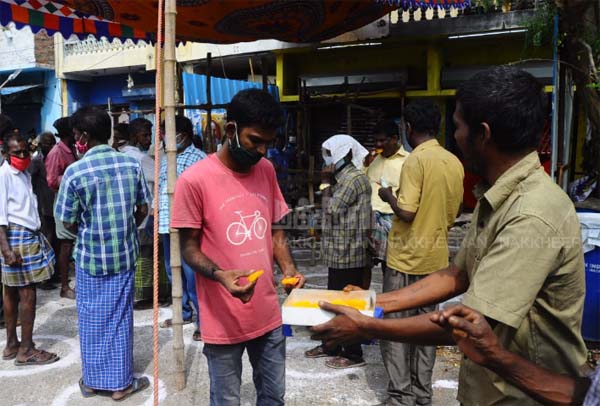 Tasmac store opens in Chennai