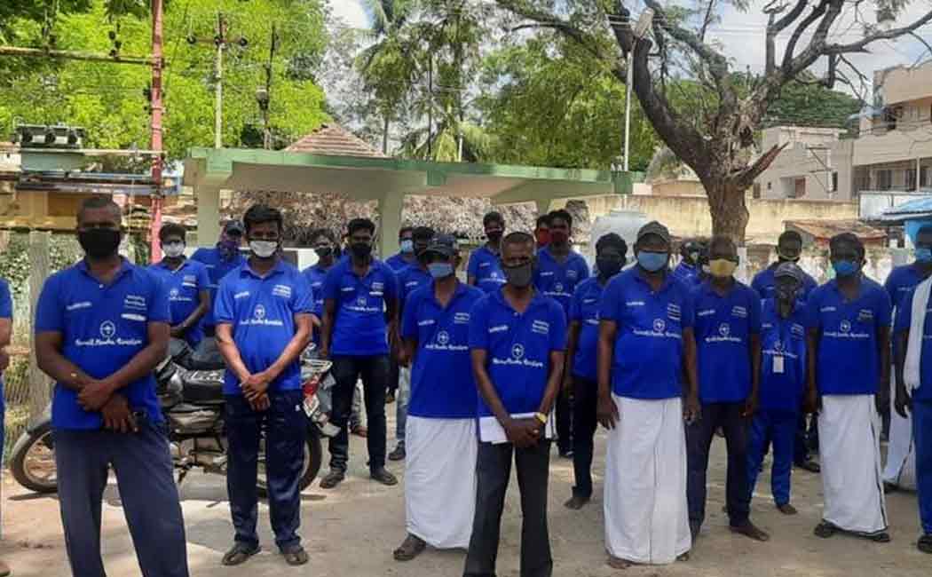 CITU Pichavaram Tourist Boat Workers' Union petitions Collector to provide Rs. 5,000 per month as corona relief ..!