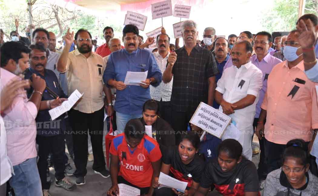 gautamasikamani staruuggle against taminadu olympic asssociation