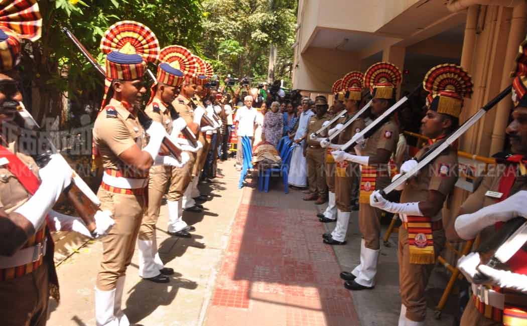 Vani Jayaram gets a respectful farewell from the police