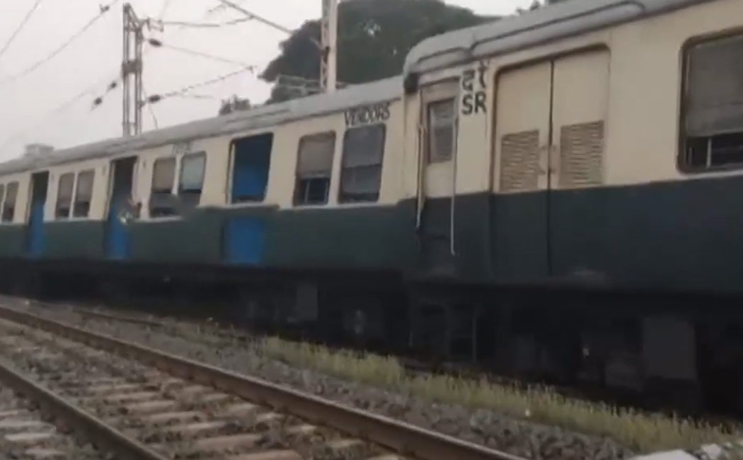 Electric train derailment accident in Avadi