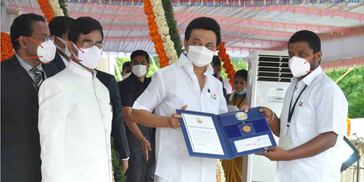 'Kalpana Chawla Award for deceased doctor Shanmugapriya'
